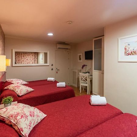 Hostal Matheu Madrid Dış mekan fotoğraf