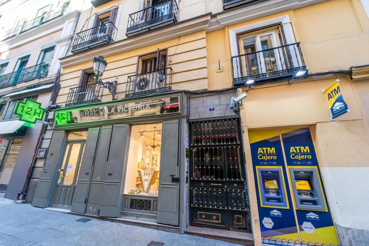 Hostal Matheu Madrid Dış mekan fotoğraf